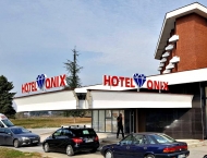 Hotel Onix, Brod